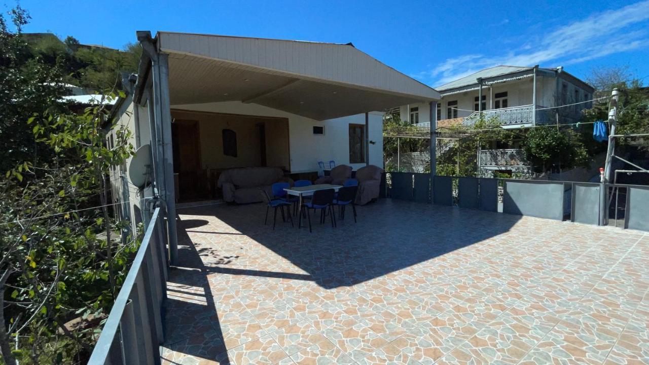 Belas House With Terrace Κουτάισι Εξωτερικό φωτογραφία
