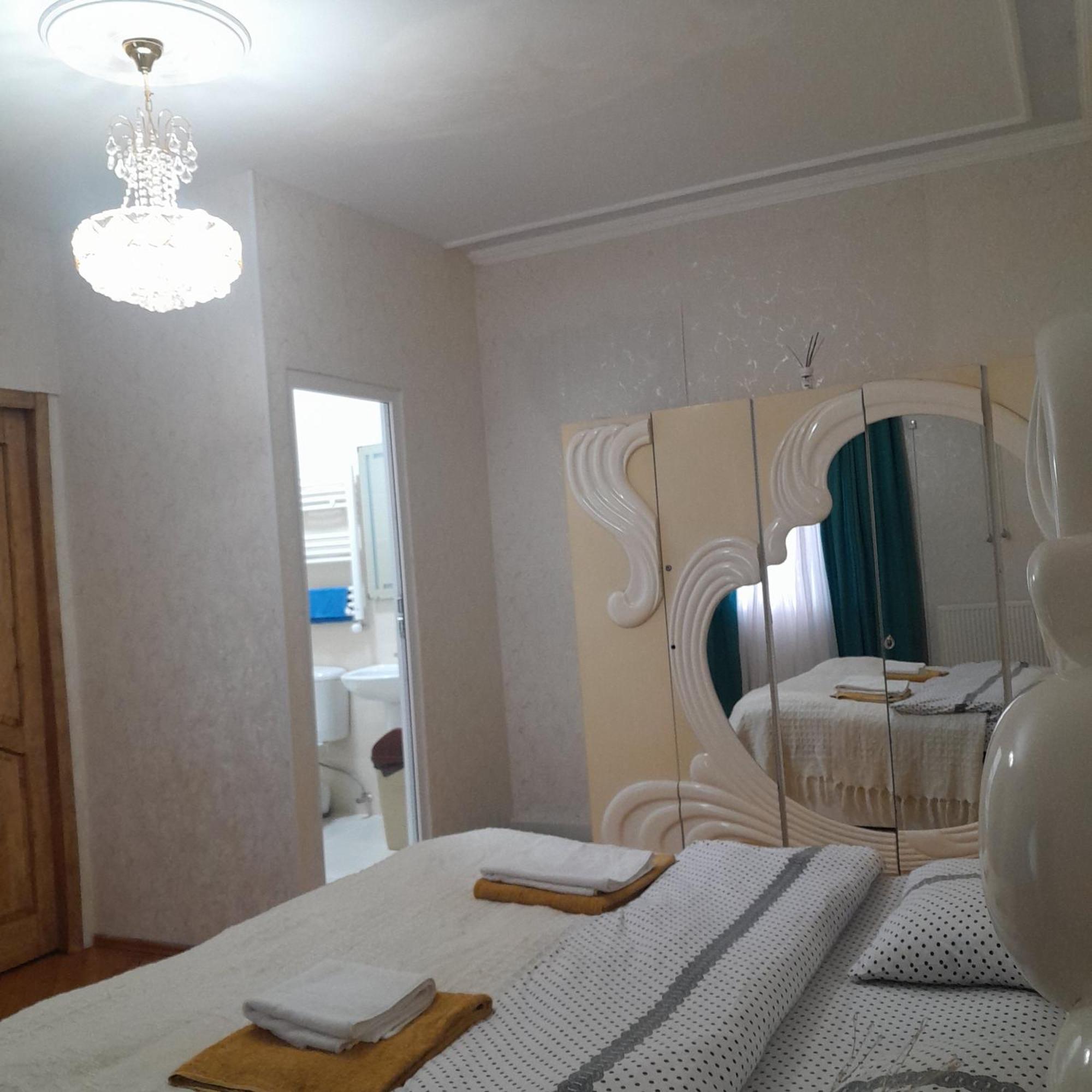 Belas House With Terrace Κουτάισι Δωμάτιο φωτογραφία